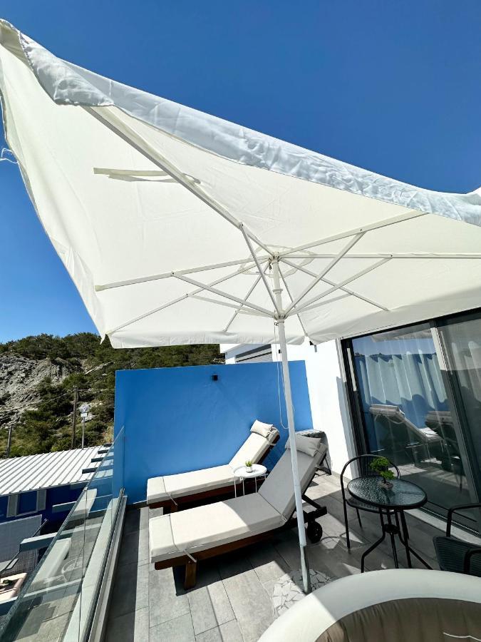 Royal Luxury Studios Archangelos  Esterno foto